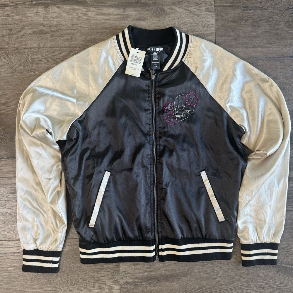 NWT 2016 Hot Topic Embroidered Satin Bomber Jacket Small Koi Fish Skull